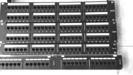 Aze UTP Panel de conexión vertical para montaje en pared, superficie de red, 10 pulgadas, 12 puertos